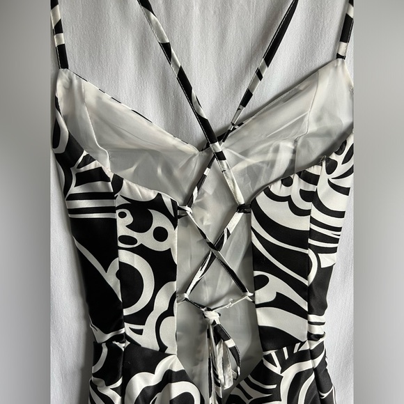 Unique Abstract Print Party Dress Size Small - Picture 4 of 8